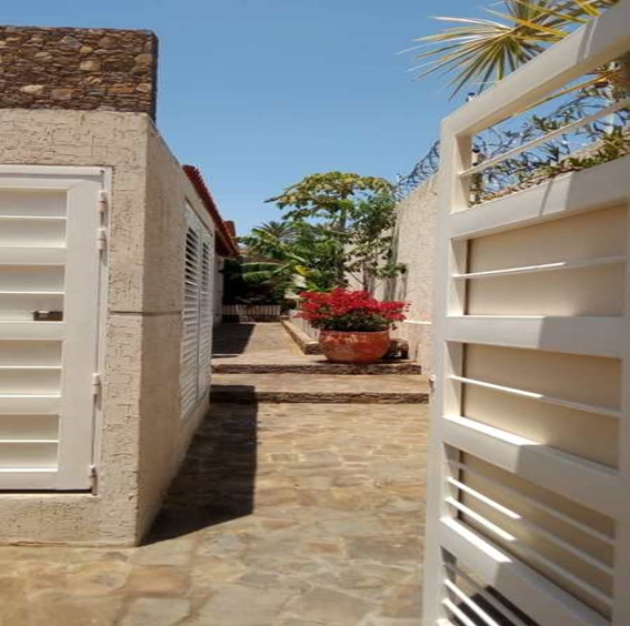 CASA EN PLAYA EL ÁNGEL, EN VENTA
