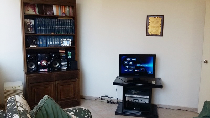 APARTAMENTO EN COSTA AZUL, AV. BOLIVAR, EN VENTA