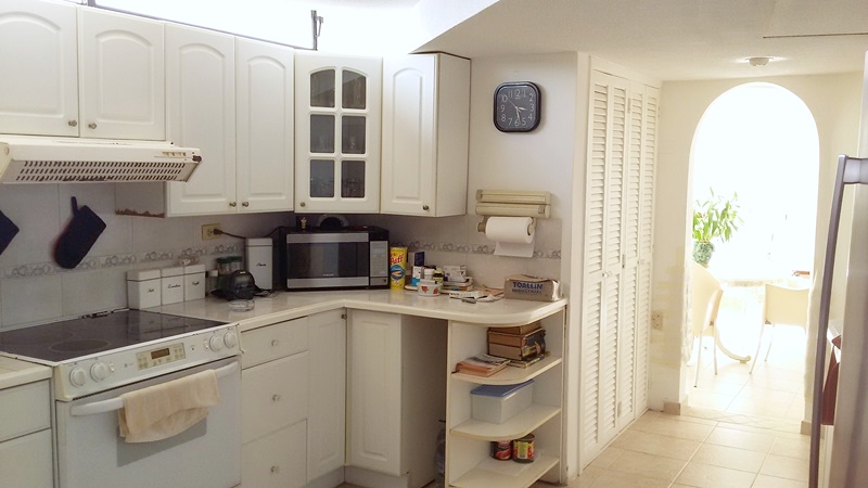 APARTAMENTO EN COSTA AZUL, AV. BOLIVAR, EN VENTA