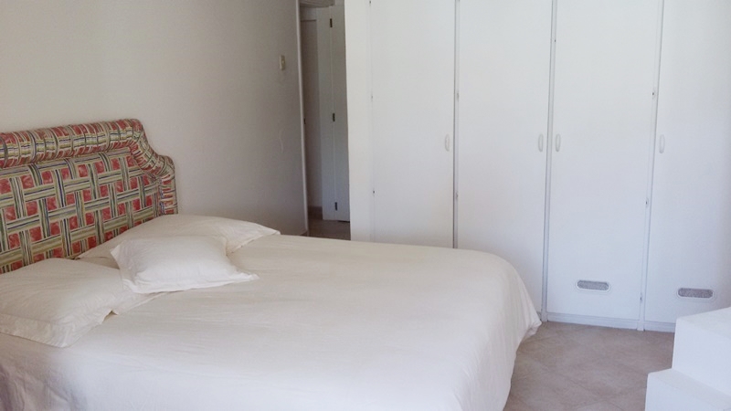 APARTAMENTO EN COSTA AZUL, AV. BOLIVAR, EN VENTA