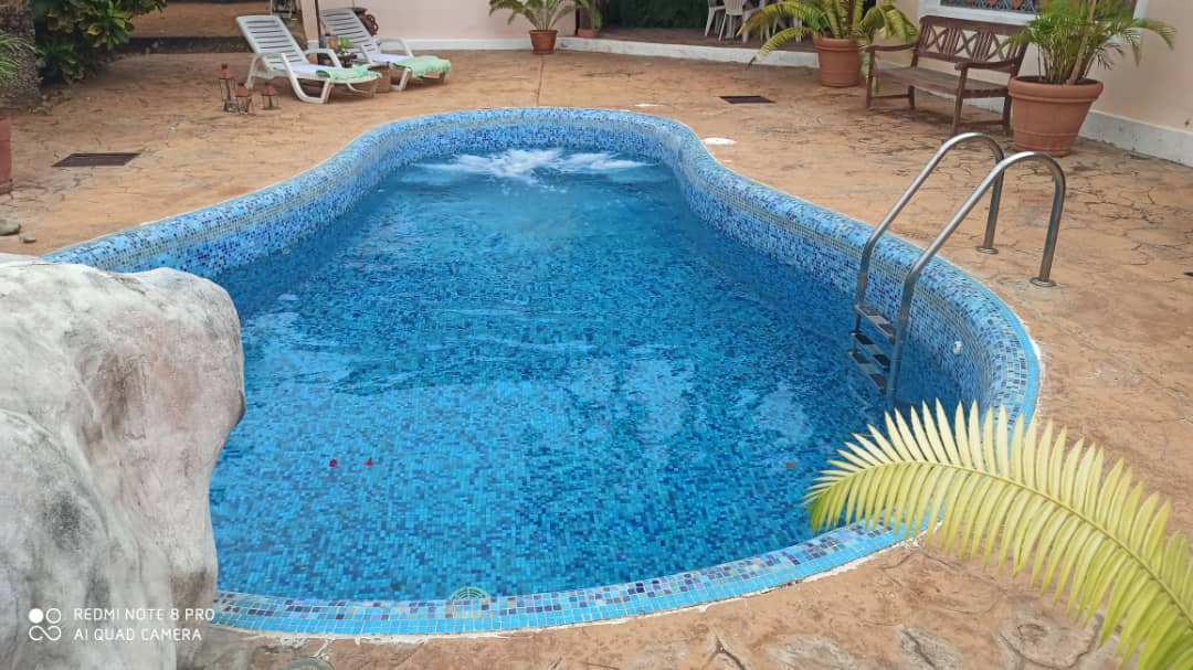 CASA EN PARAISO I, EN VENTA