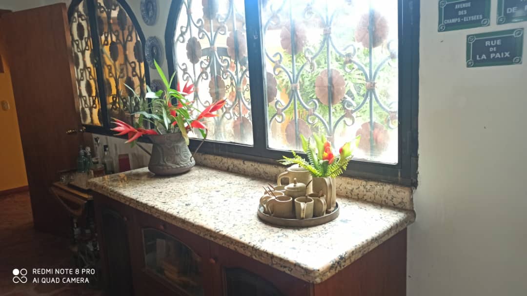 CASA EN PARAISO I, EN VENTA