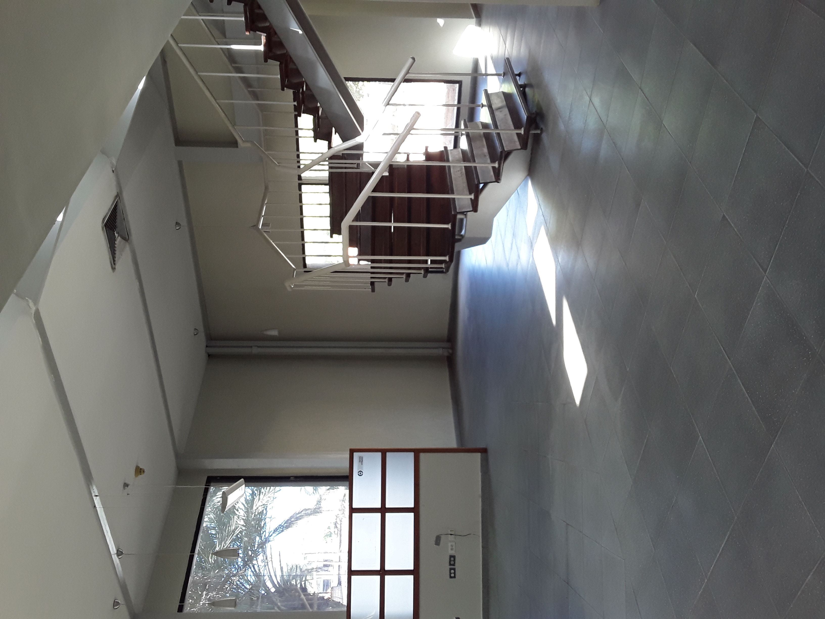 PREMISES IN LOS ROBLES, FOR SALE