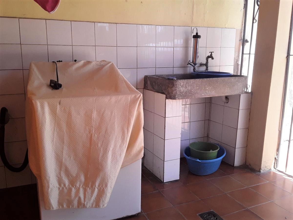 HOUSE IN PORLAMAR, FOR SALE