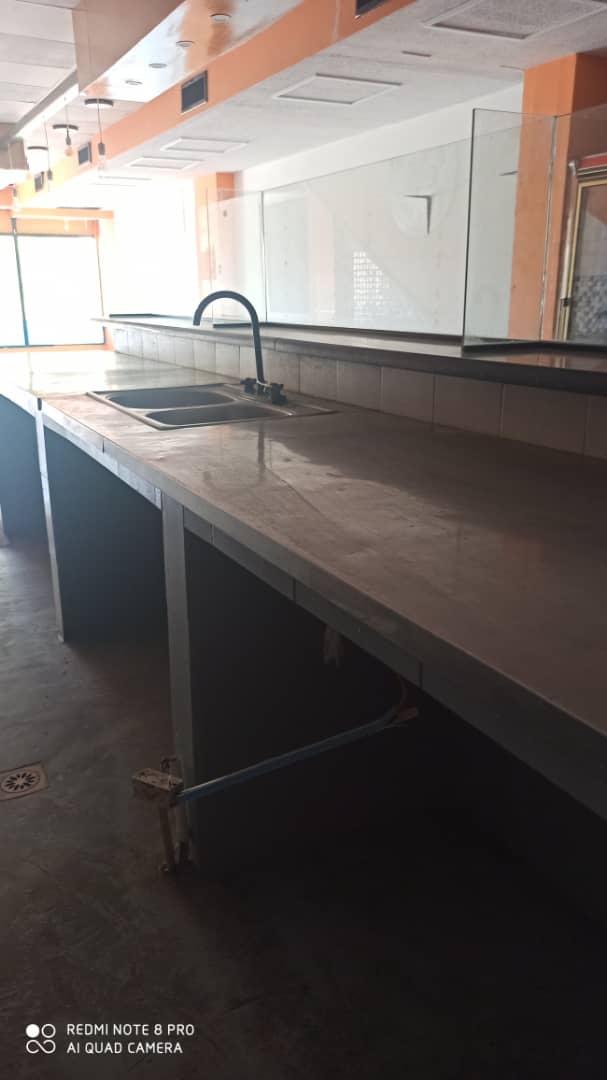 EXCELLENT LOCAL FOR SALE IN MARGARITA EASTERN AREA