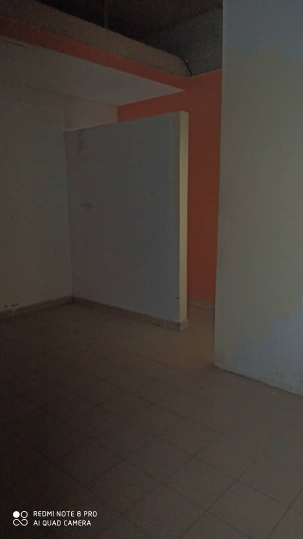 EXCELLENT LOCAL FOR SALE IN MARGARITA EASTERN AREA