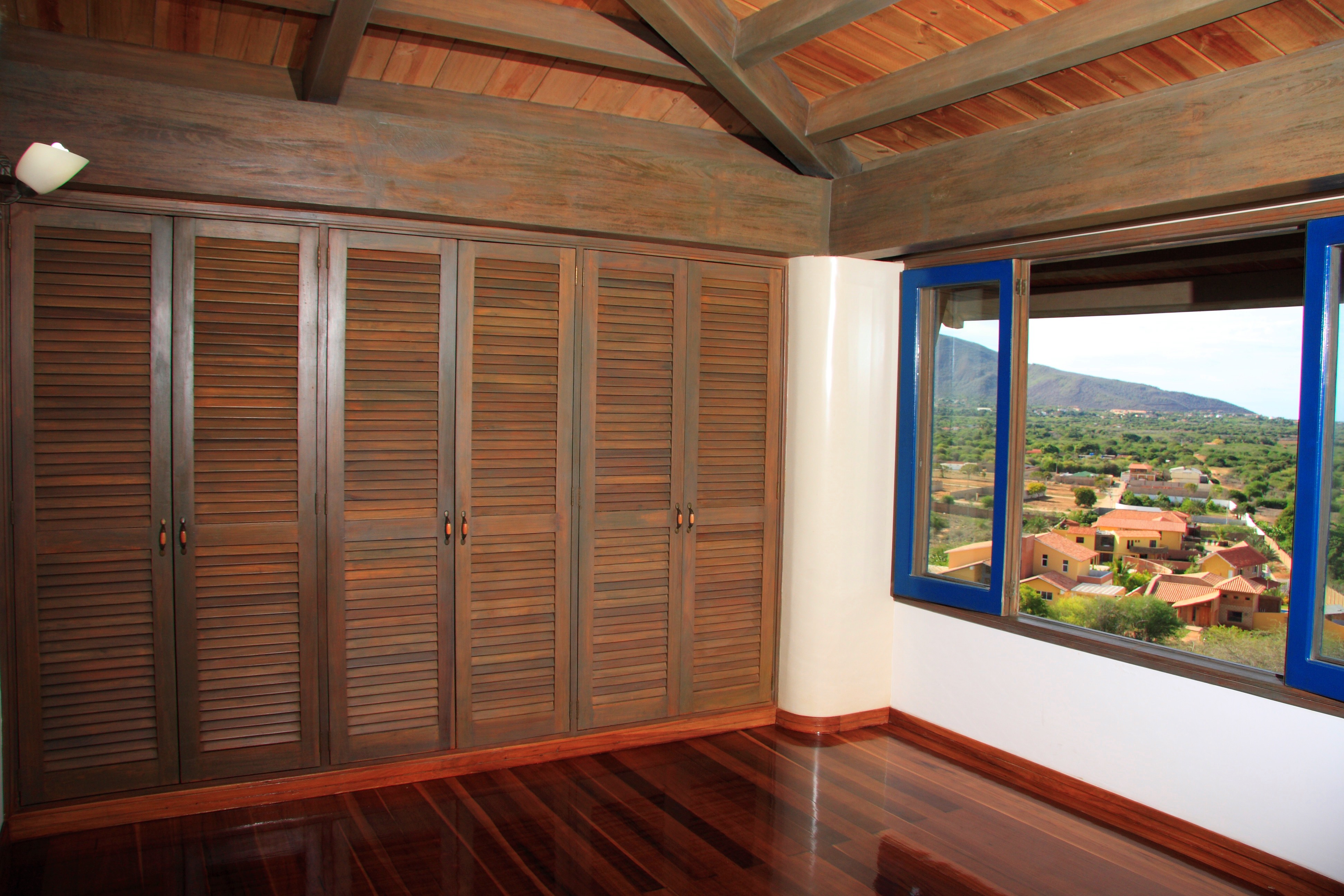 BEAUTIFUL HOUSE FOR SALE IN ZONA ESTE URB CASA DE CAMPO COUNTRY CLUB