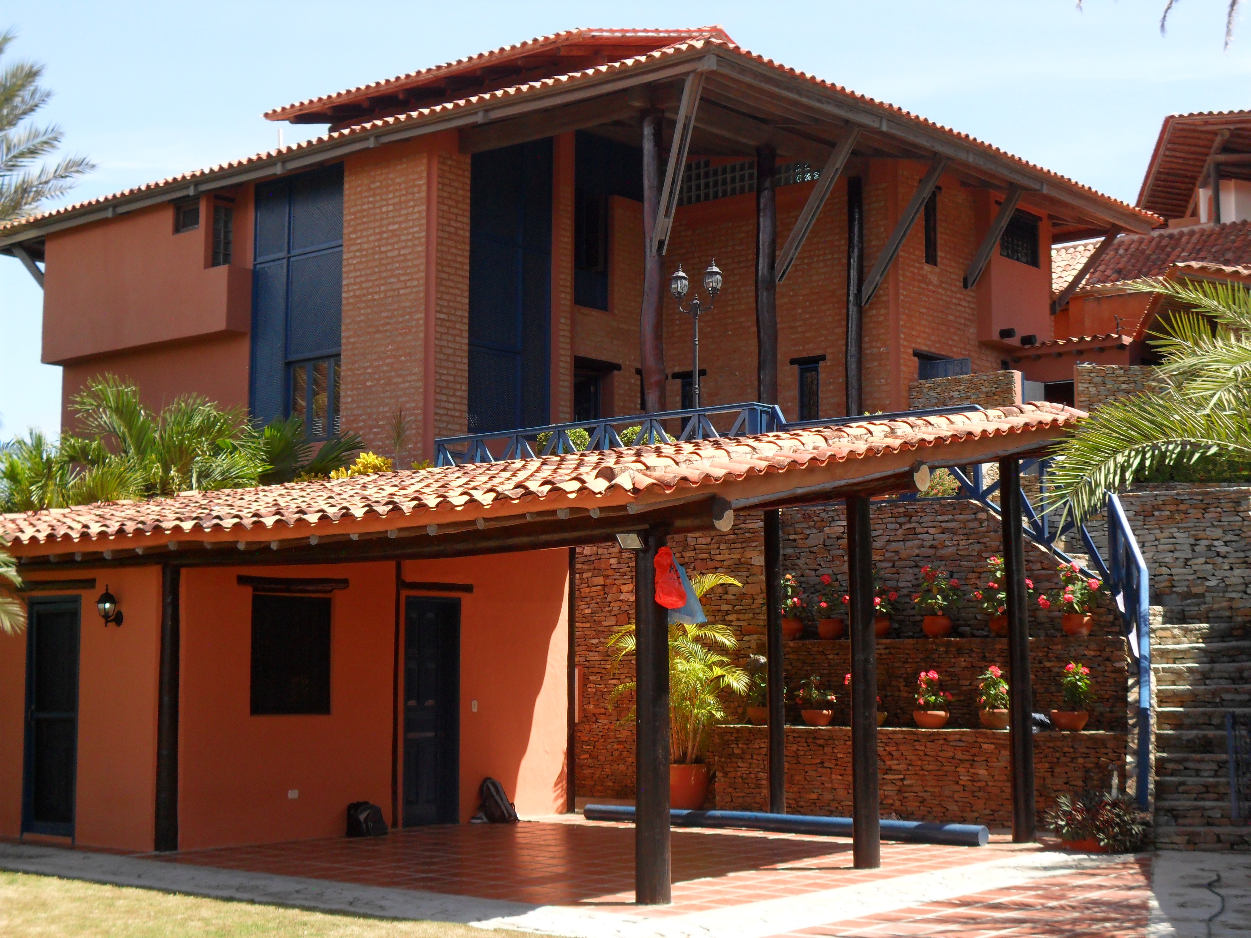 BEAUTIFUL HOUSE FOR SALE IN ZONA ESTE URB CASA DE CAMPO COUNTRY CLUB