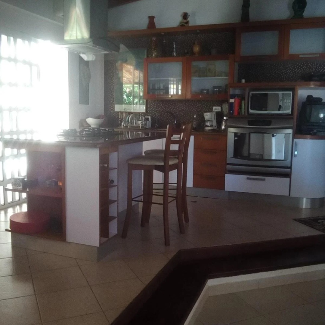 BEAUTIFUL HOUSE FOR SALE IN PARAISO I