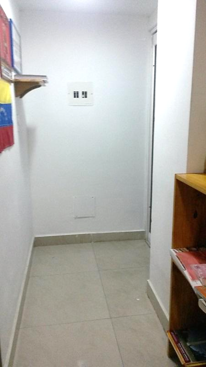 OFICINA EN AV. BOLIVAR, EN VENTA