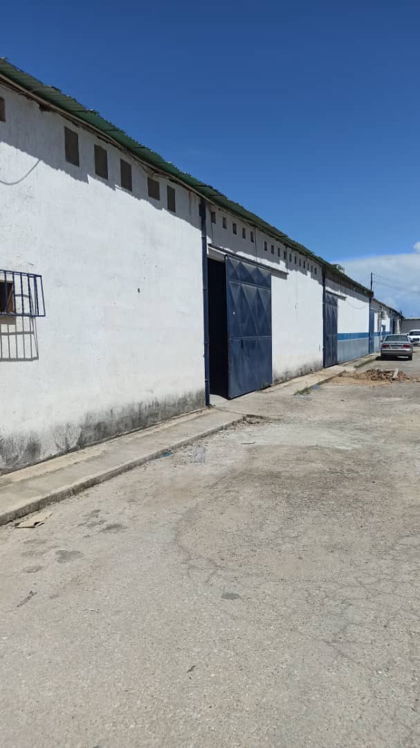 GALPON EN ALQUILER EN PORLAMAR