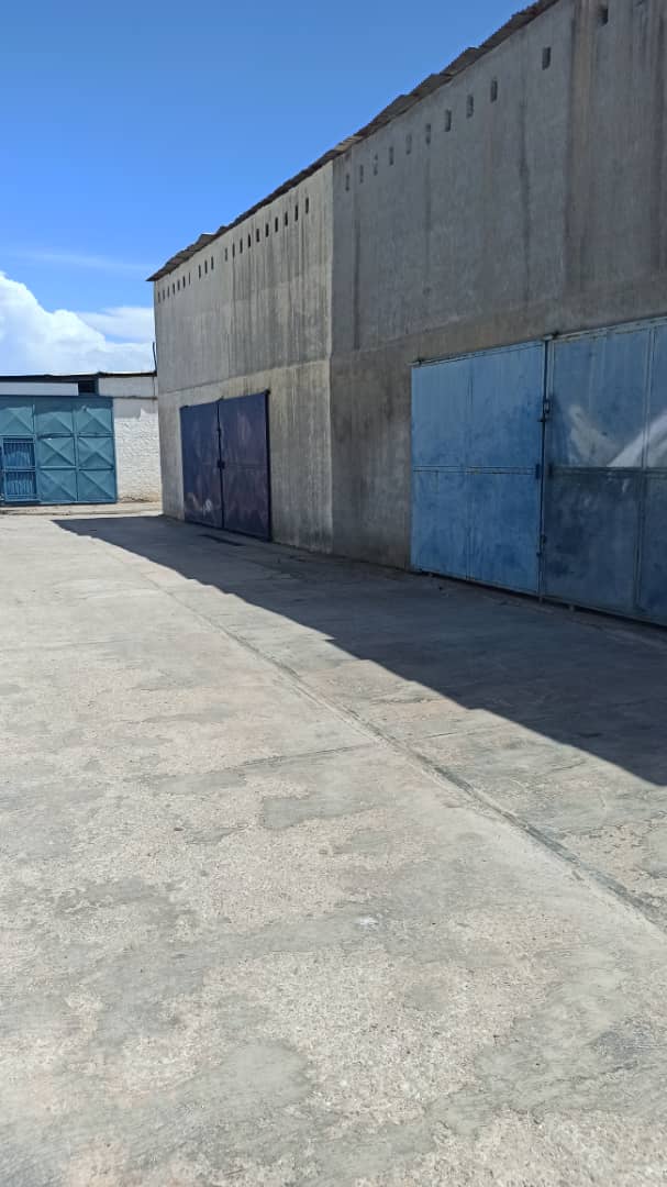 GALPON EN ALQUILER EN PORLAMAR