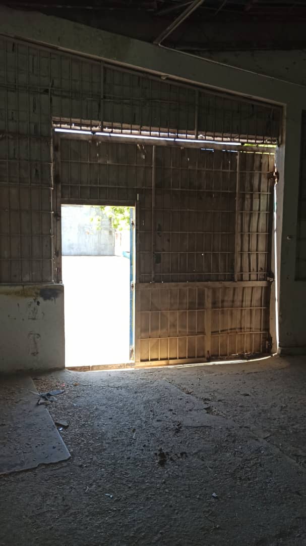 LOCAL EN PORLAMAR EN VENTA