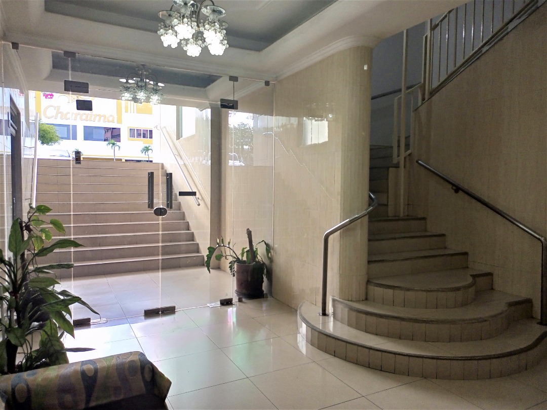 HOTEL EN VENTA EN AV. 4 DE MAYO, ISLA DE MARGARITA