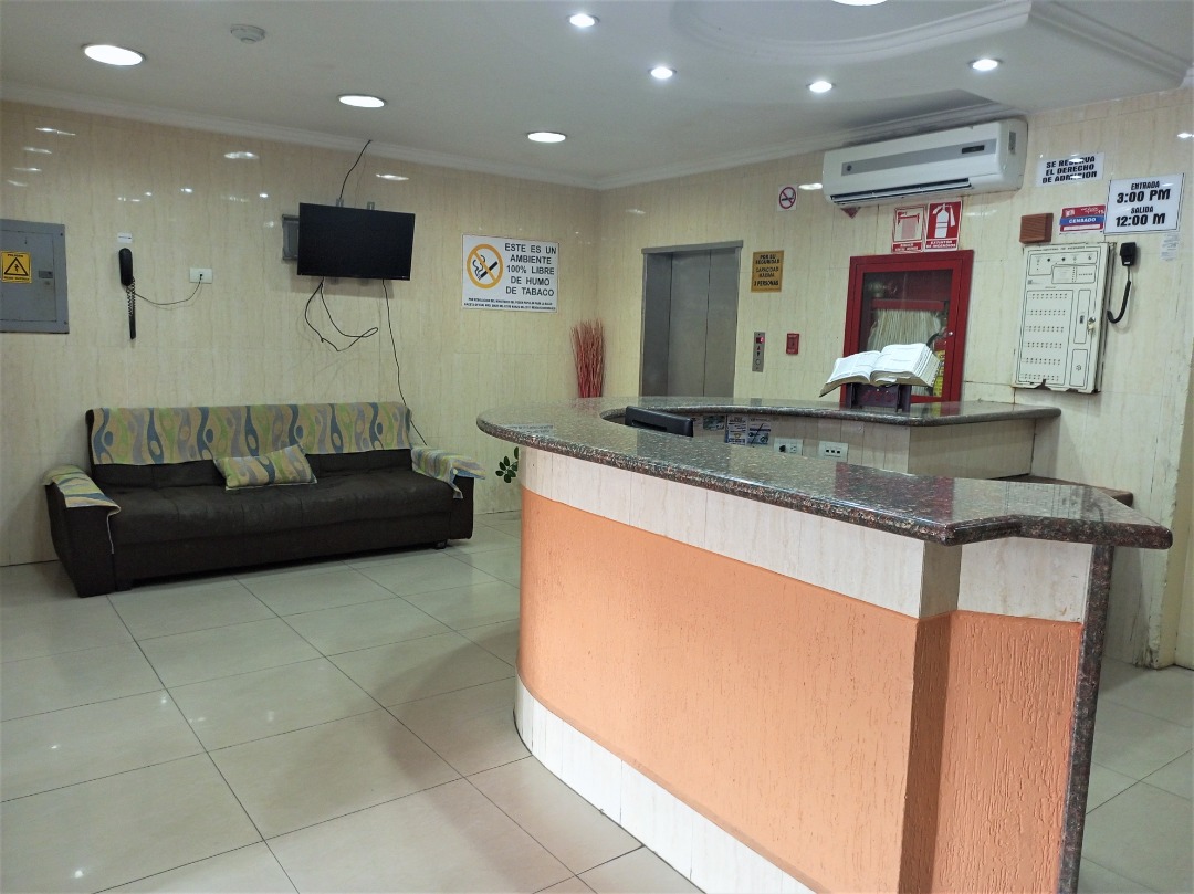 HOTEL EN VENTA EN AV. 4 DE MAYO, ISLA DE MARGARITA