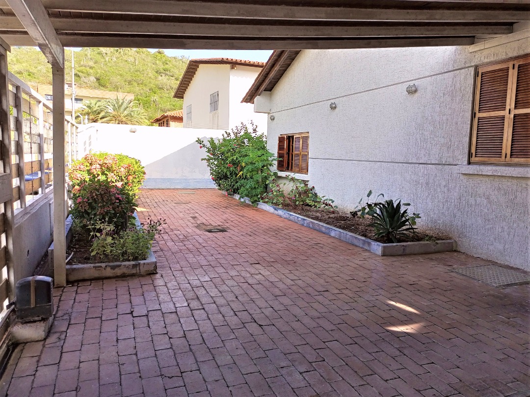 CASA EN VENTA EN PARAISO I, PAMPATAR