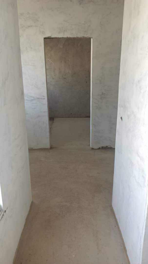 TOWNHOUSE EN URB. MANEIRO, EN VENTA