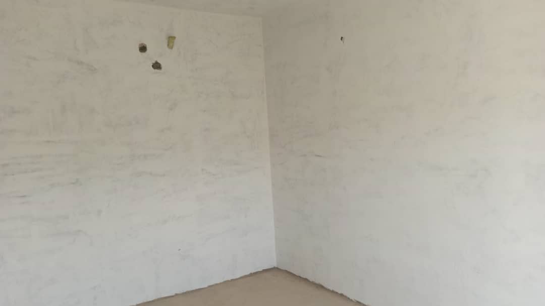 TOWNHOUSE EN URB. MANEIRO, EN VENTA