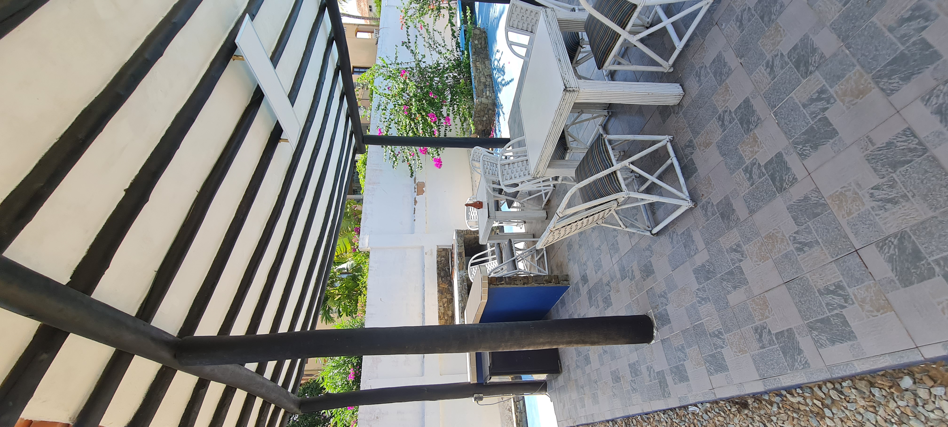 HOTEL ESTILO MEDITERRÁNEO