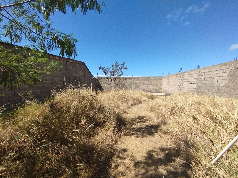 LAND FOR SALE VILLA JUANA SECTOR-URB. MARGARITA VALLEY