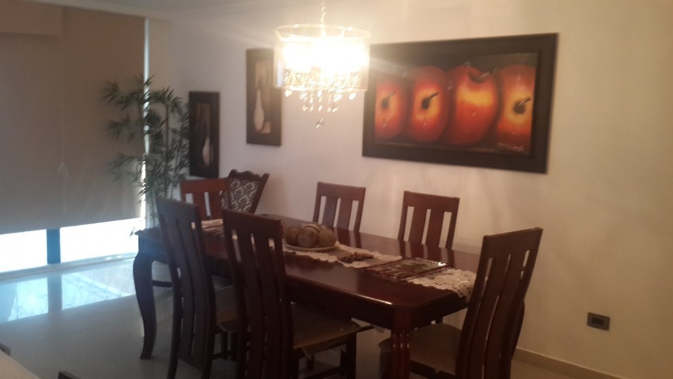 TOWNHOUSE EN VILLA JUANA