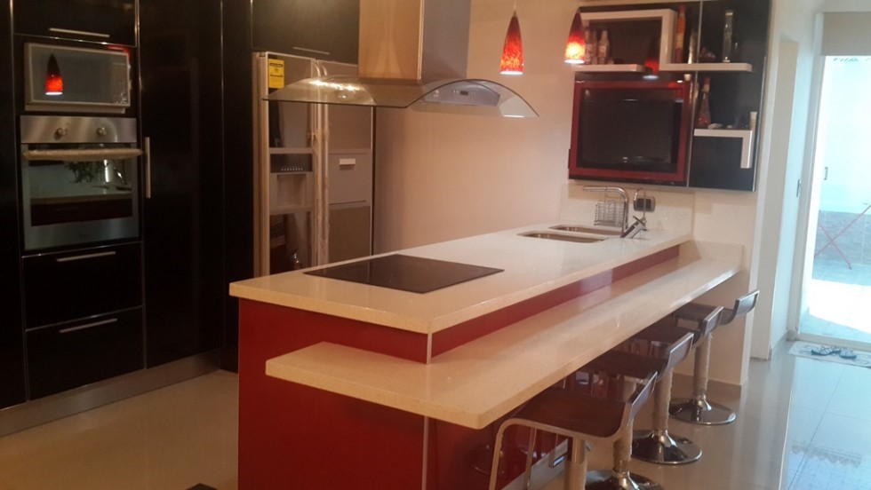 TOWNHOUSE EN VILLA JUANA