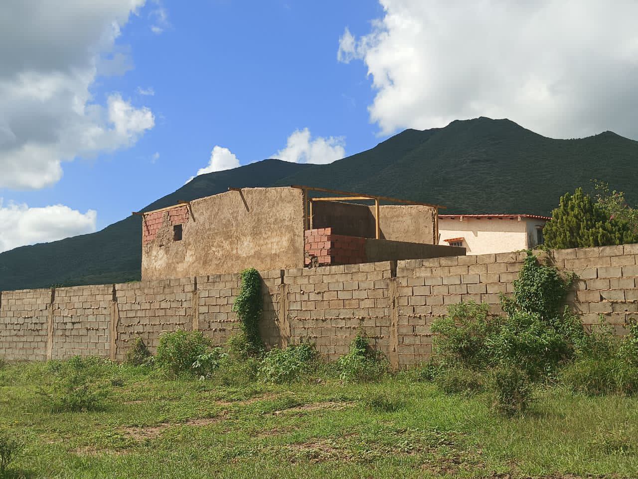 TERRENO EN VENTA EN EL SECTOR EL HATO, LA SABANA