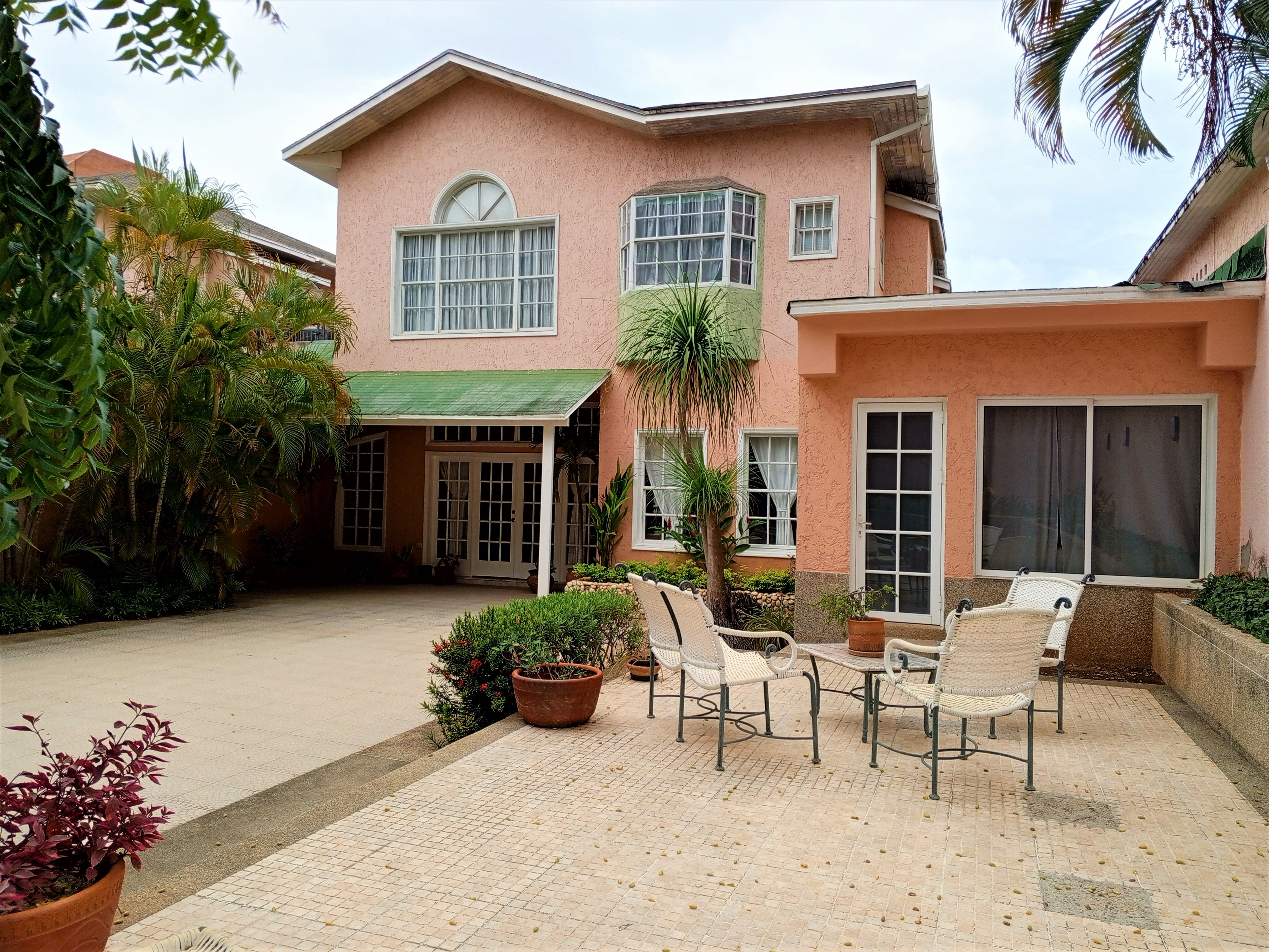 CASA EN VENTA EN PLAYA EL ANGEL