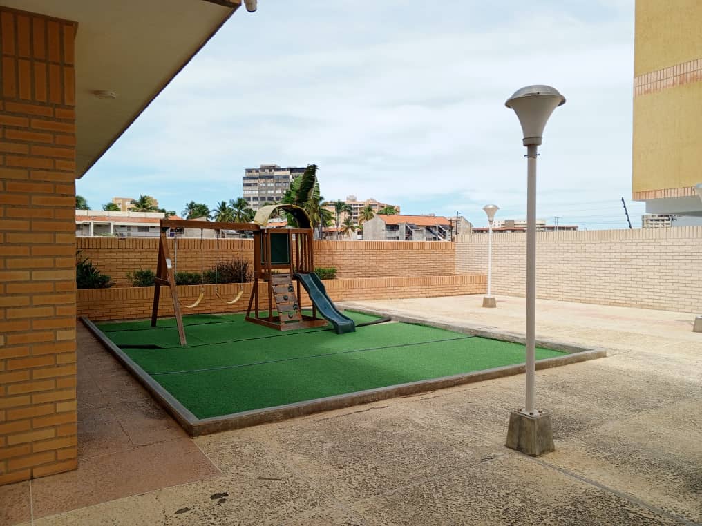 APARTAMENTO EN VENTA, EN COSTA AZUL