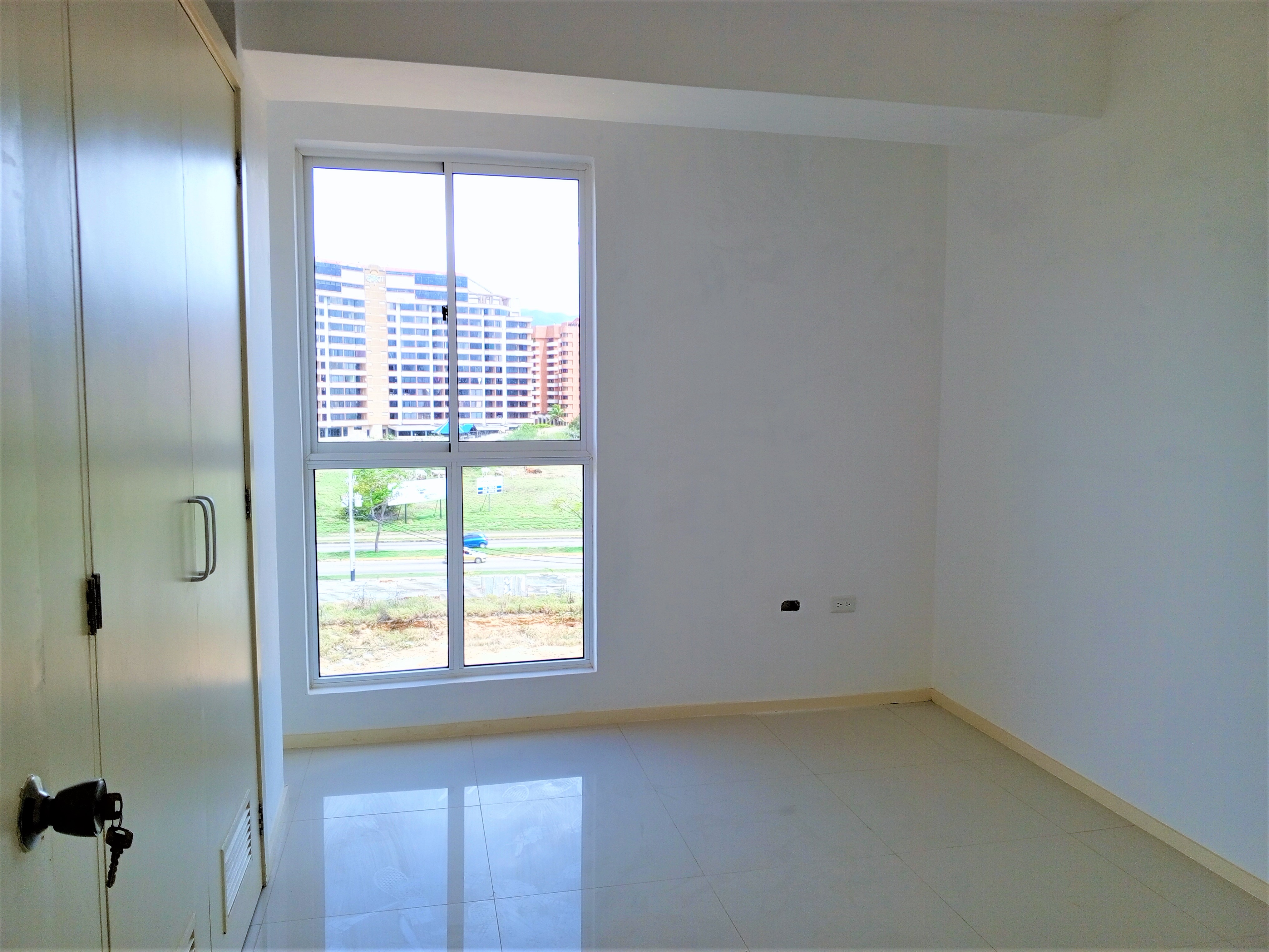 APARTAMENTO EN VENTA, EN COSTA AZUL