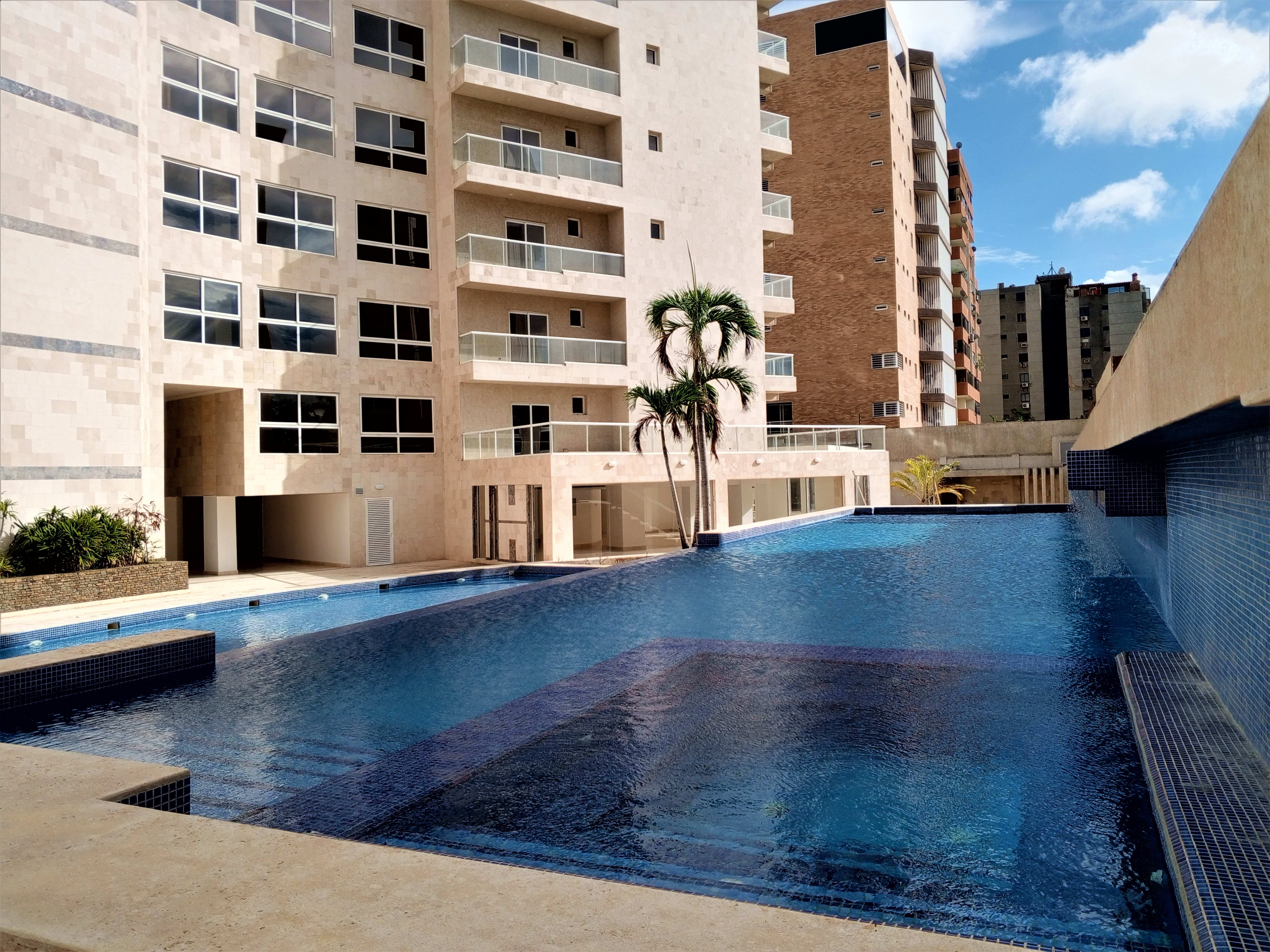 APARTAMENTO EN JORGE COLL, EN VENTA