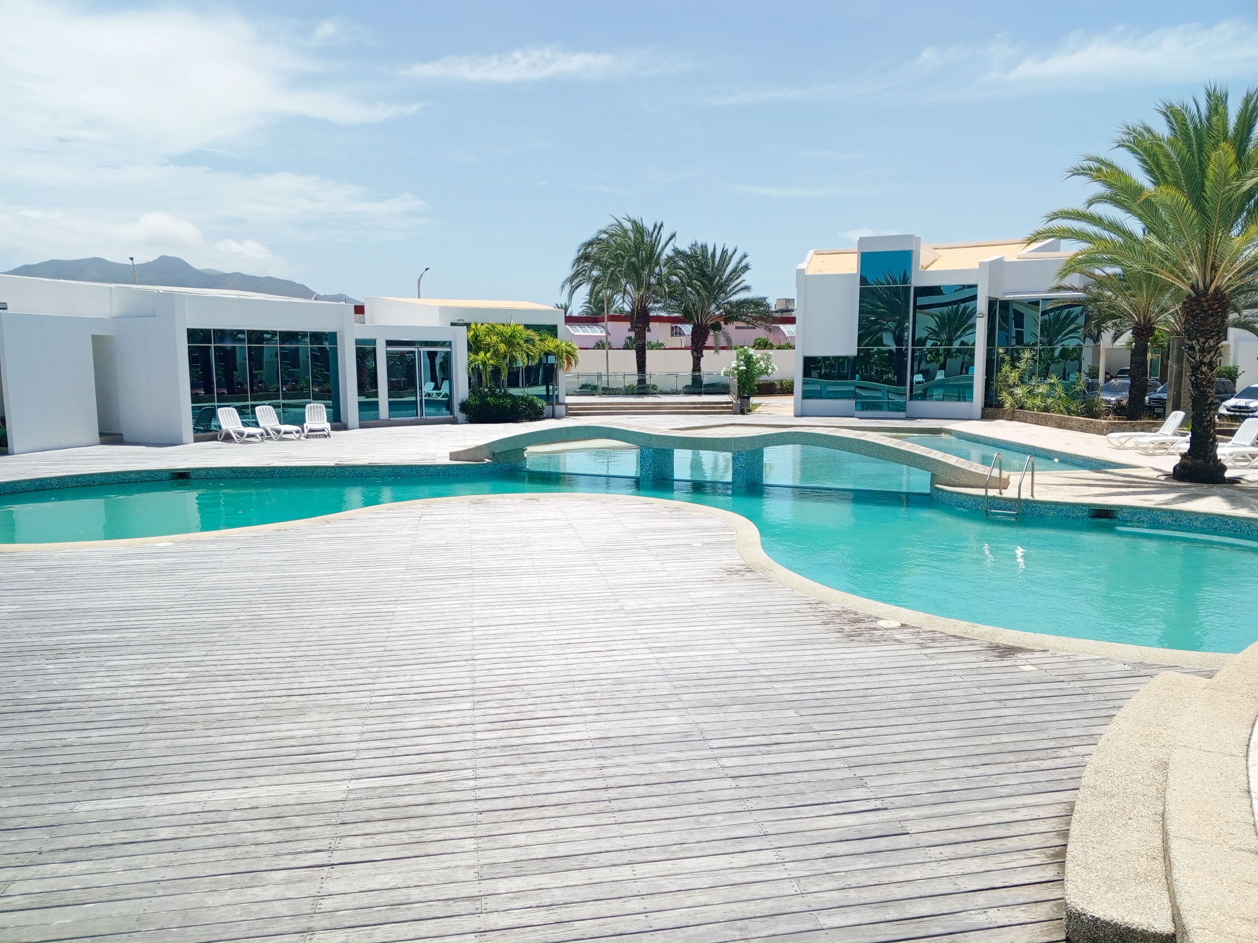 TOWNHOUSE EN ALQUILER, EN MAJESTIC VILLAGE
