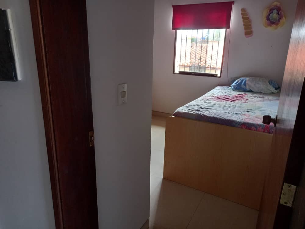 TOWN HOUSE EN VENTA URB. JORGE COLL