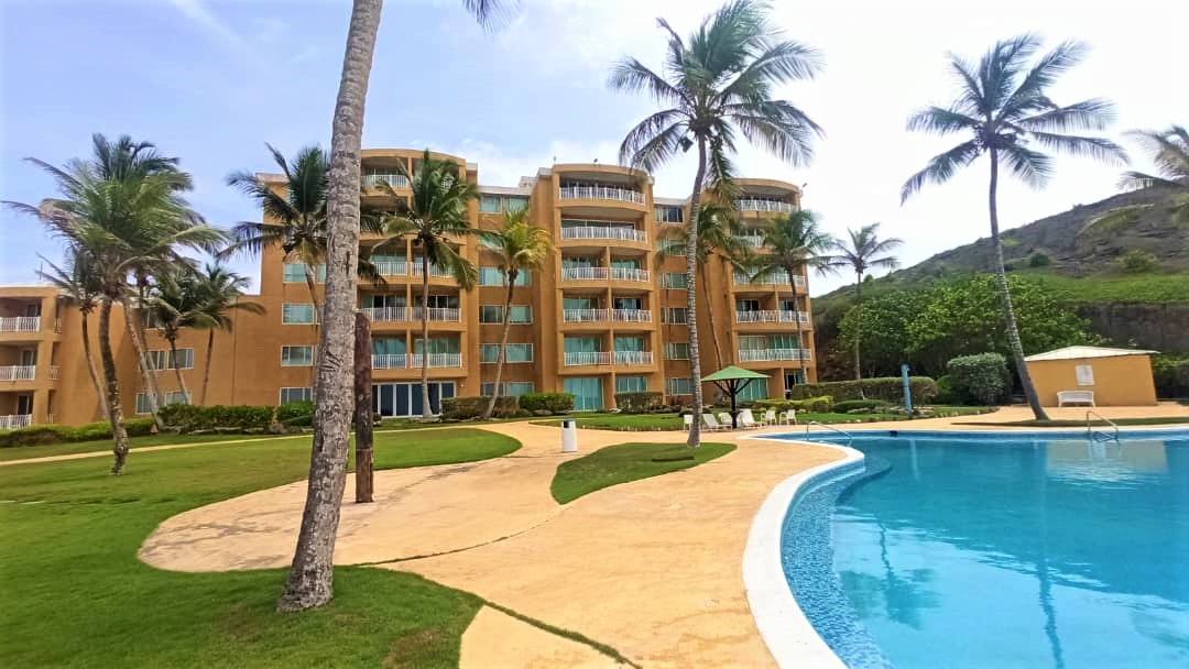 APARTAMENTO EN CONJUNTO RESIDENCIAL DE PLAYA EXCLUSIVO, EN ALQUILER VACACIONAL