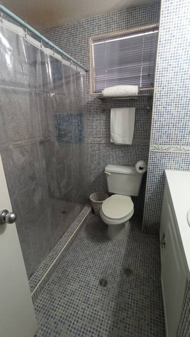 APARTAMENTO EN CONJUNTO RESIDENCIAL DE PLAYA EXCLUSIVO, EN ALQUILER VACACIONAL