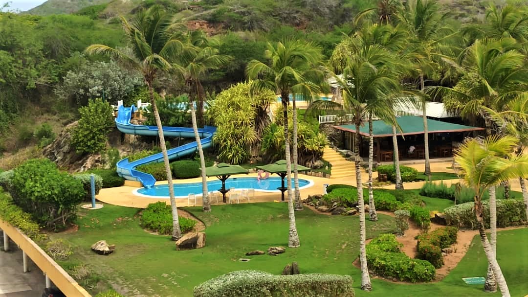 APARTAMENTO EN CONJUNTO RESIDENCIAL DE PLAYA EXCLUSIVO, EN ALQUILER VACACIONAL