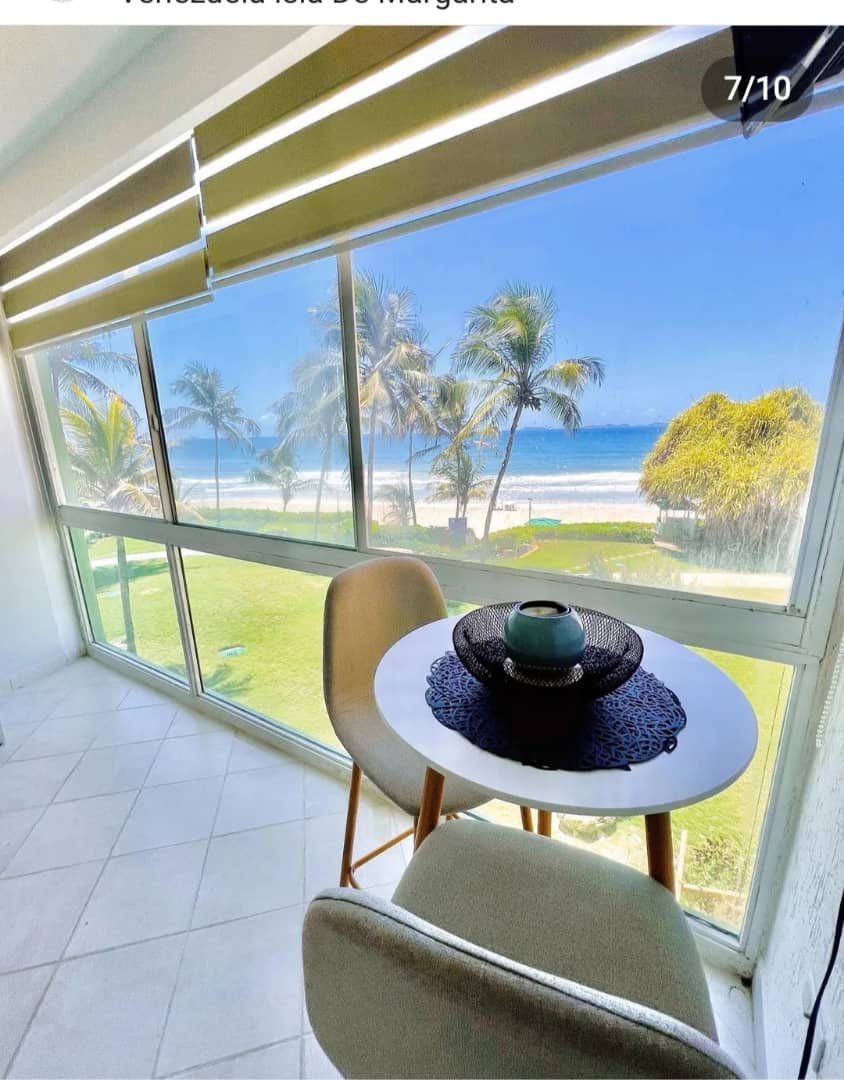 APARTAMENTO EN CONJUNTO RESIDENCIAL DE PLAYA EXCLUSIVO, EN ALQUILER VACACIONAL