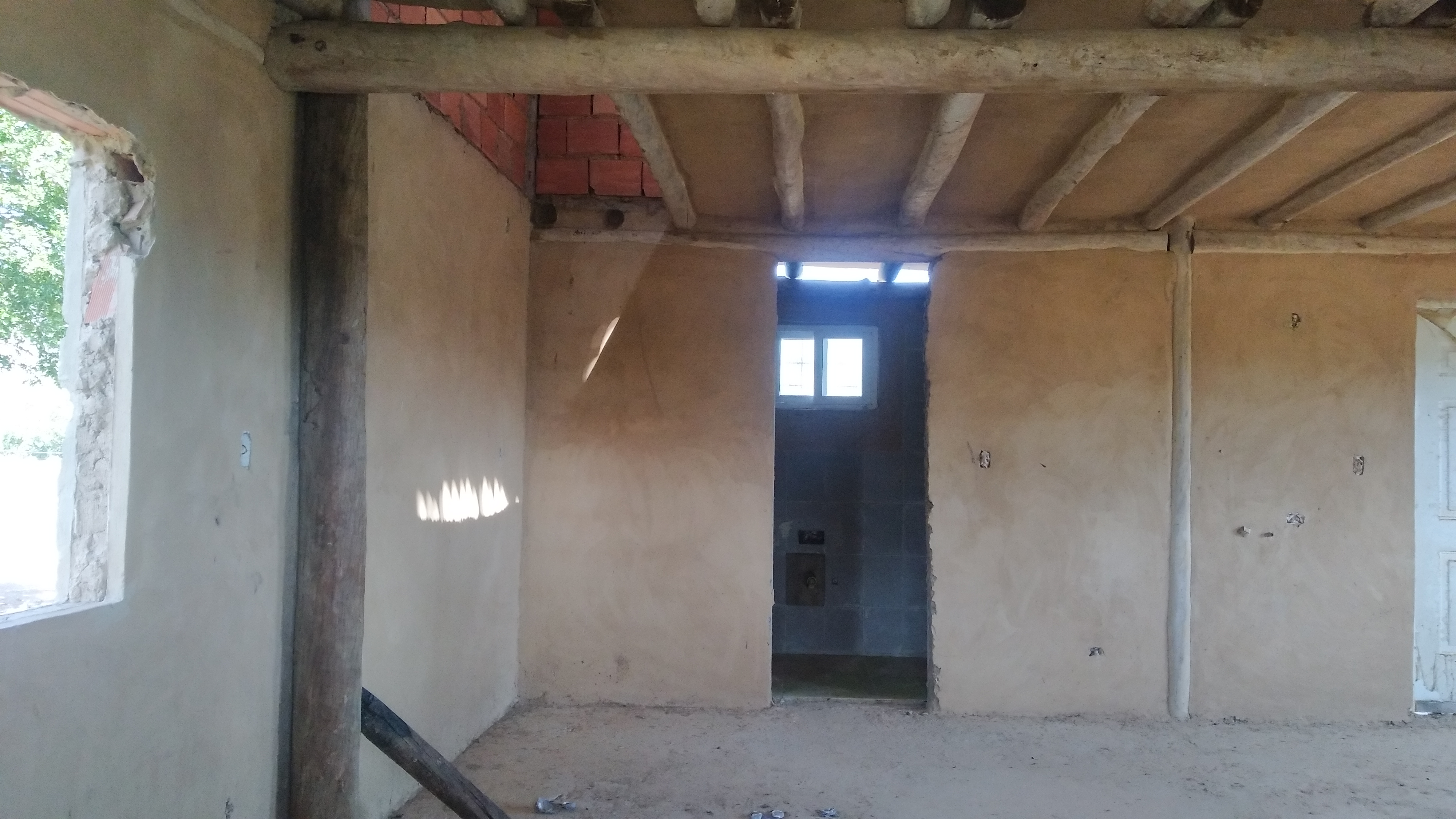 LAND WITH GOODNESS, IN LA MIRA SECTOR.