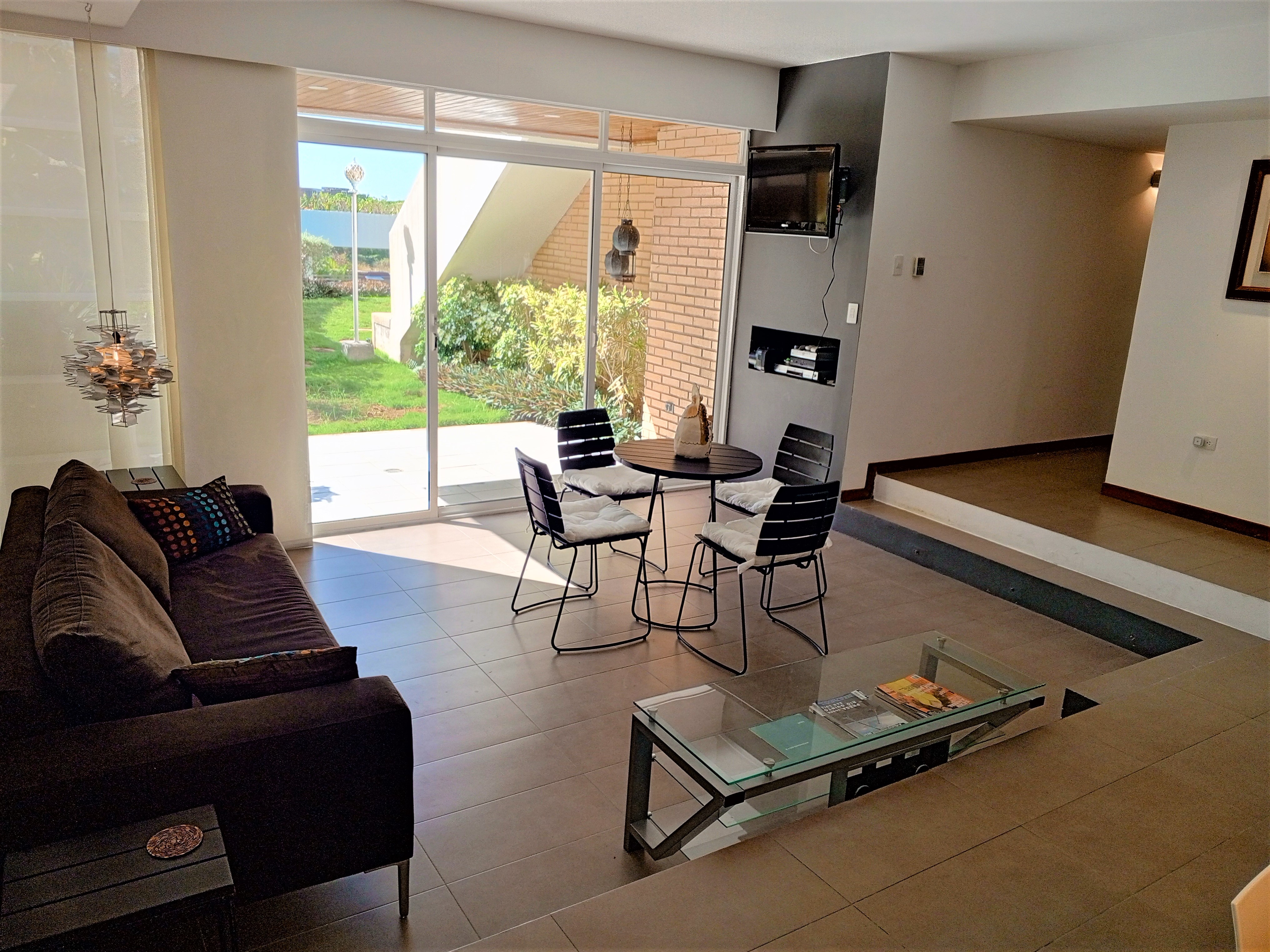 TOWNHOUSE EN PLAZA REAL, EN ALQUILER