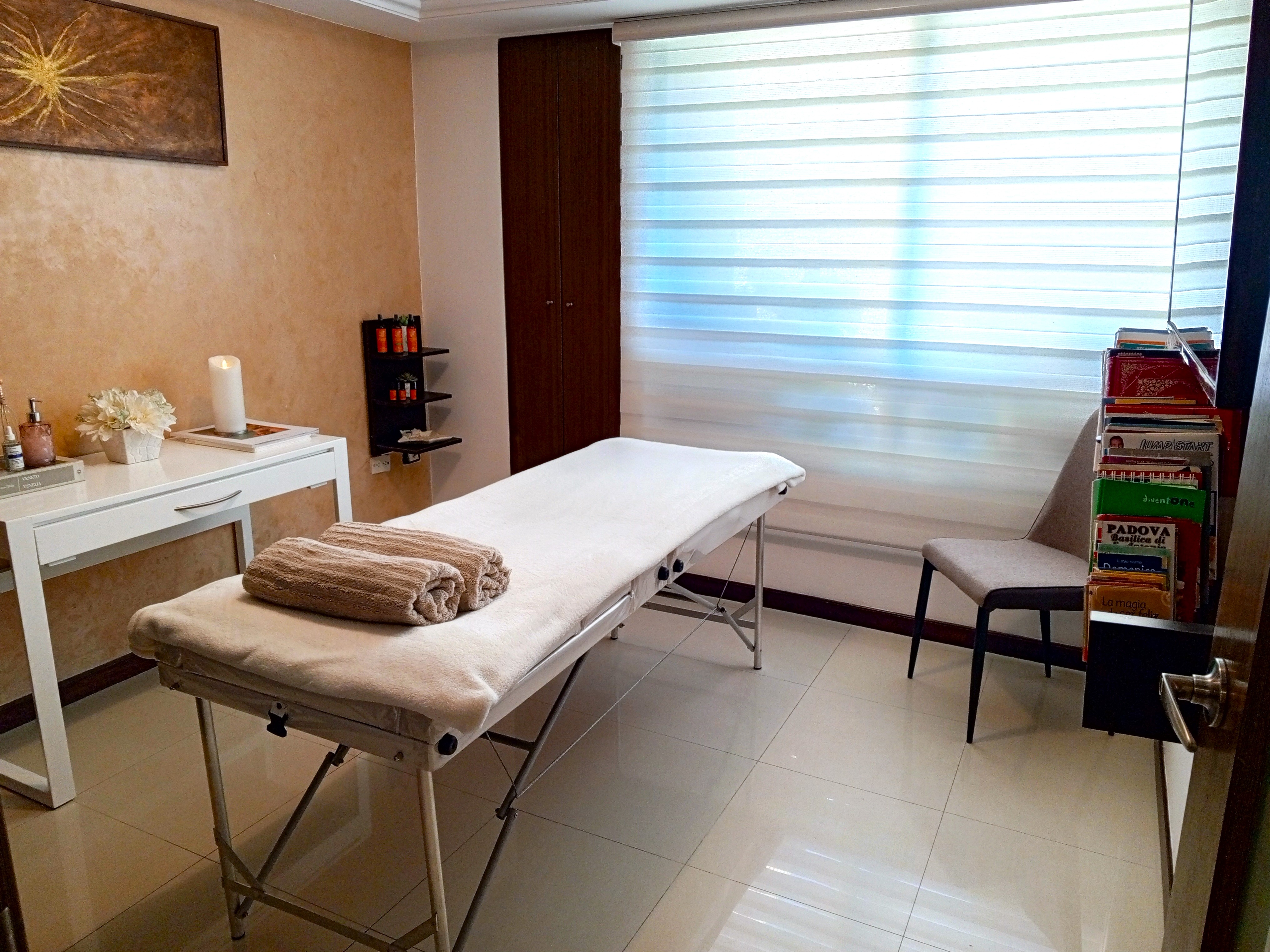 TOWNHOUSE EN PLAZA REAL, EN VENTA