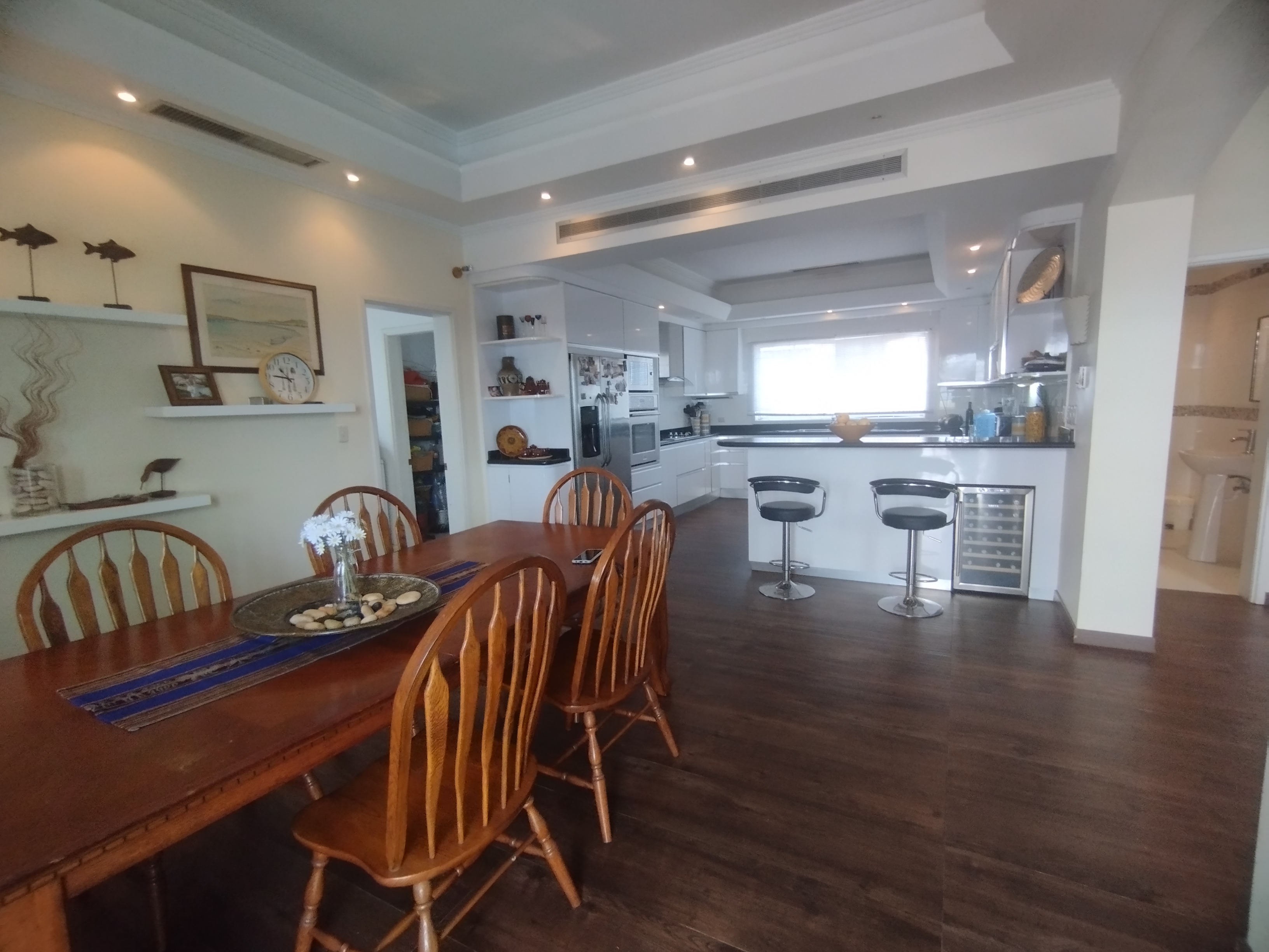 CASA EN PARAISO I, EN VENTA