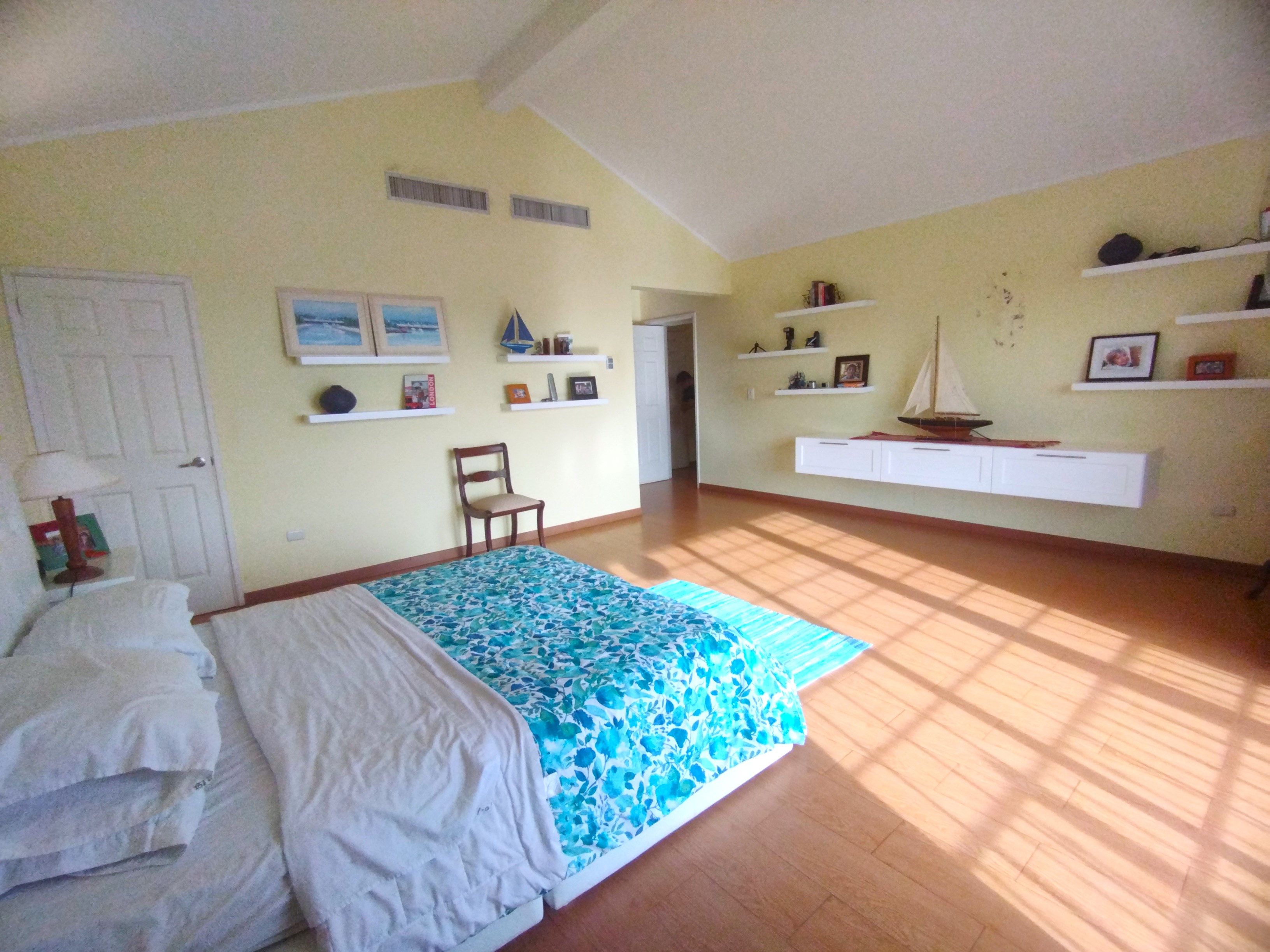 CASA EN PARAISO I, EN VENTA