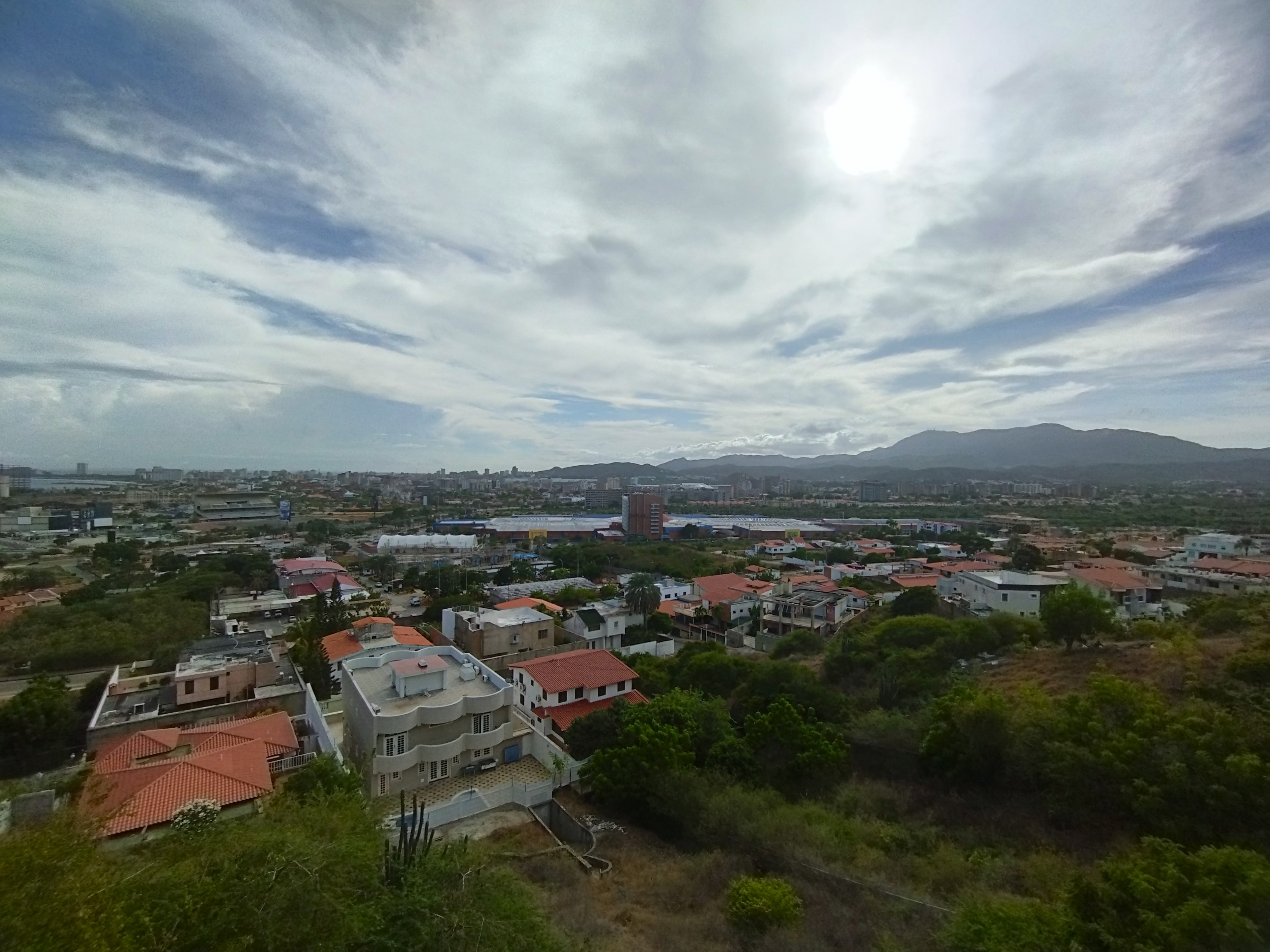 CASA EN PARAISO I, EN VENTA