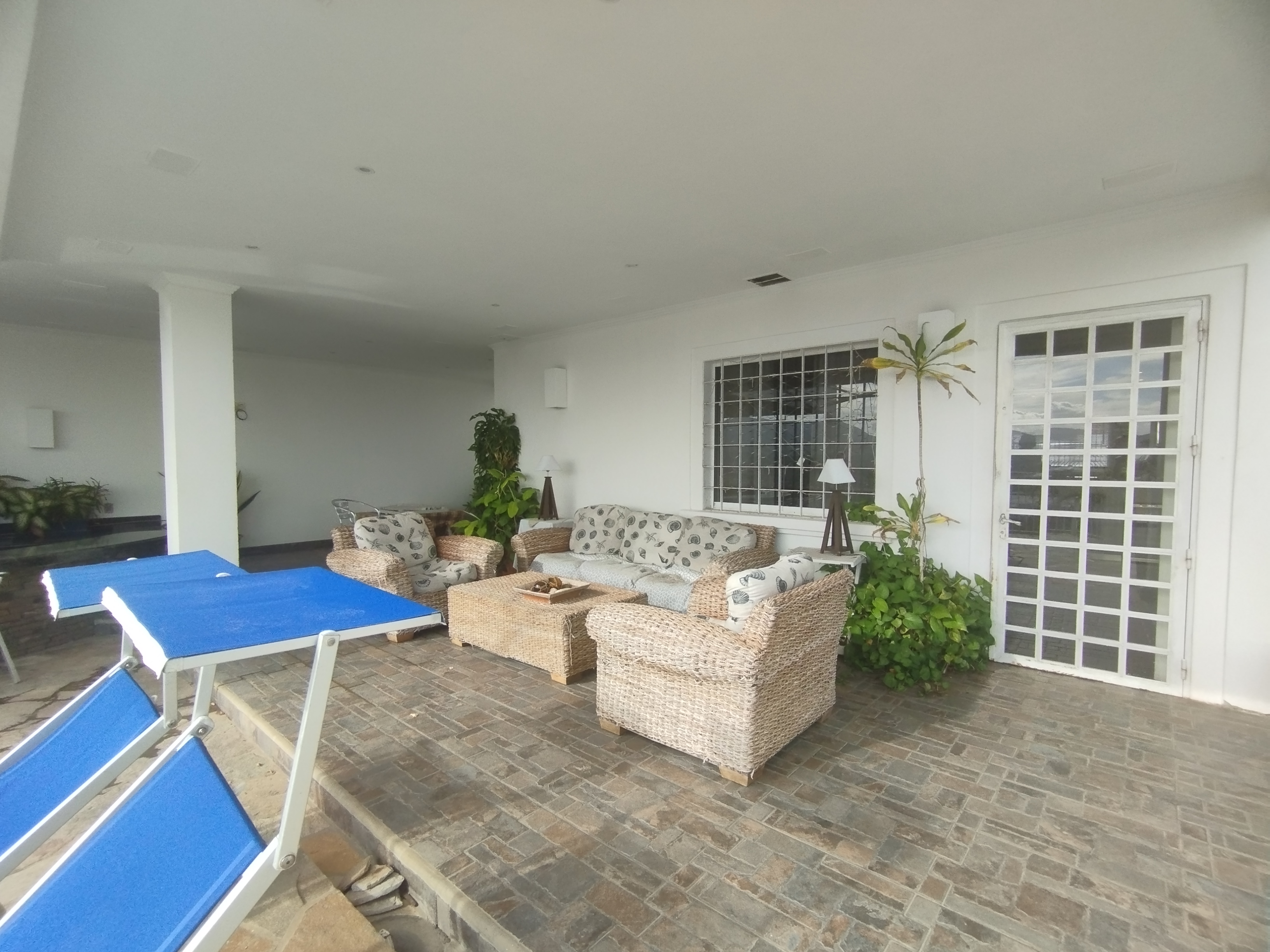 CASA EN PARAISO I, EN VENTA