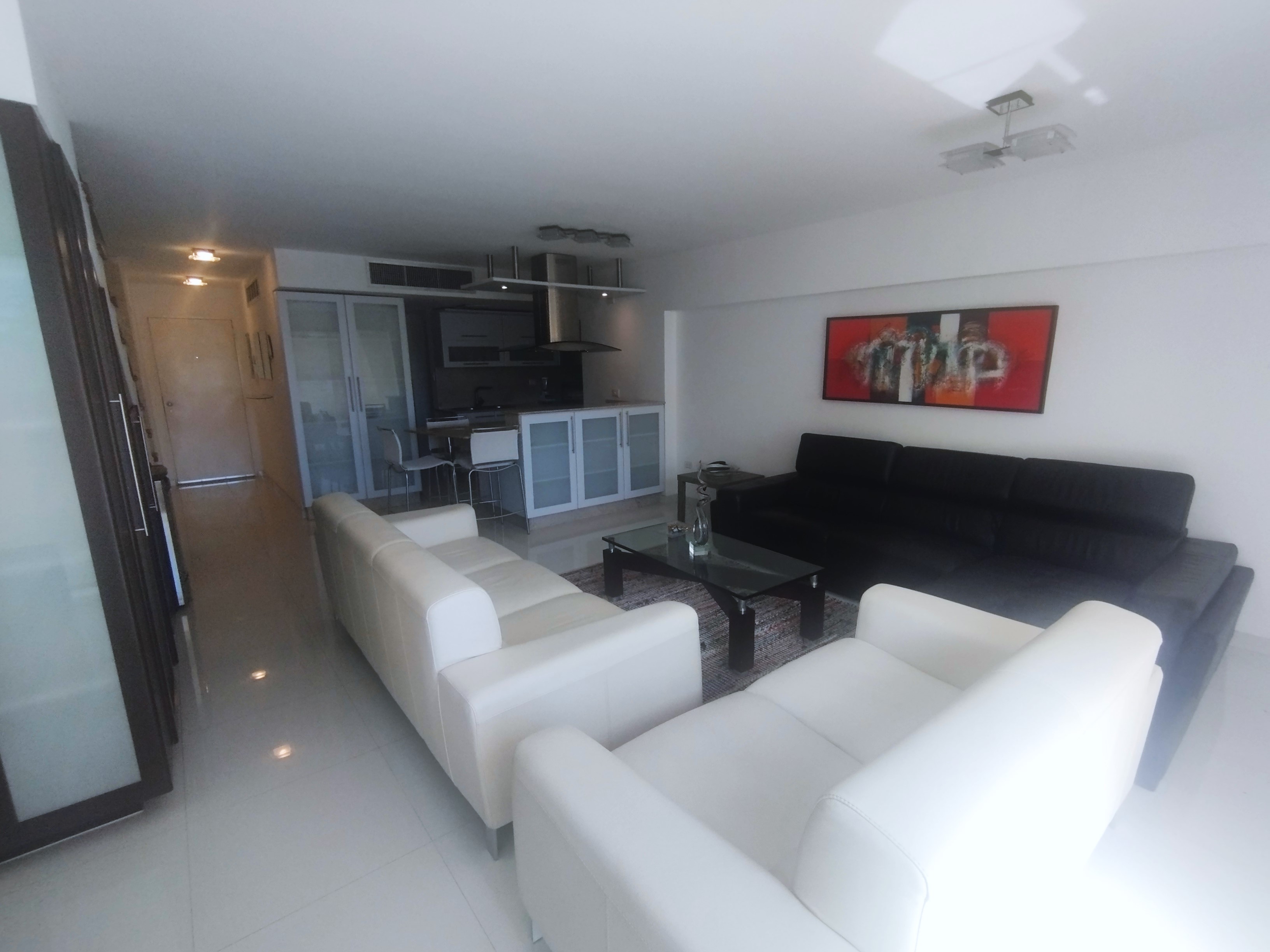 TOWNHOUSE EN VENTA EN PLAYA MORENO