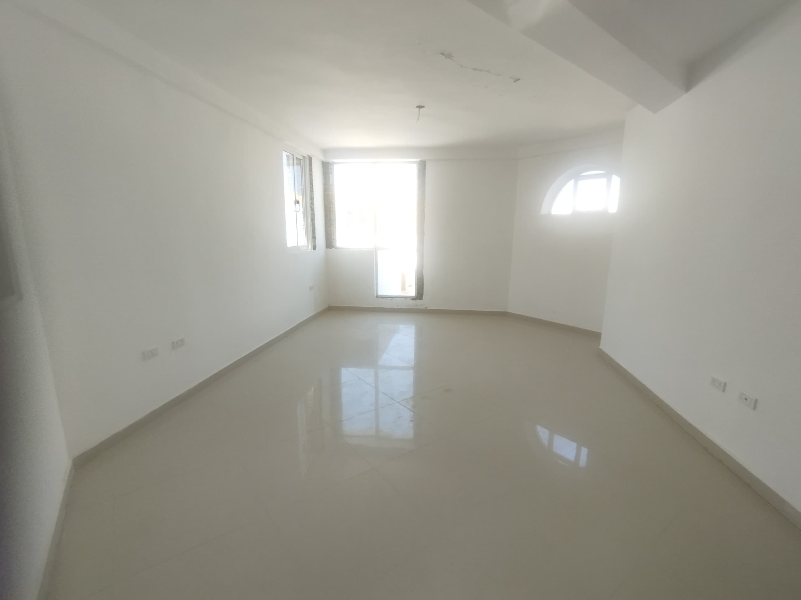 TOWNHOUSE EN LOS ROBLES EN VENTA