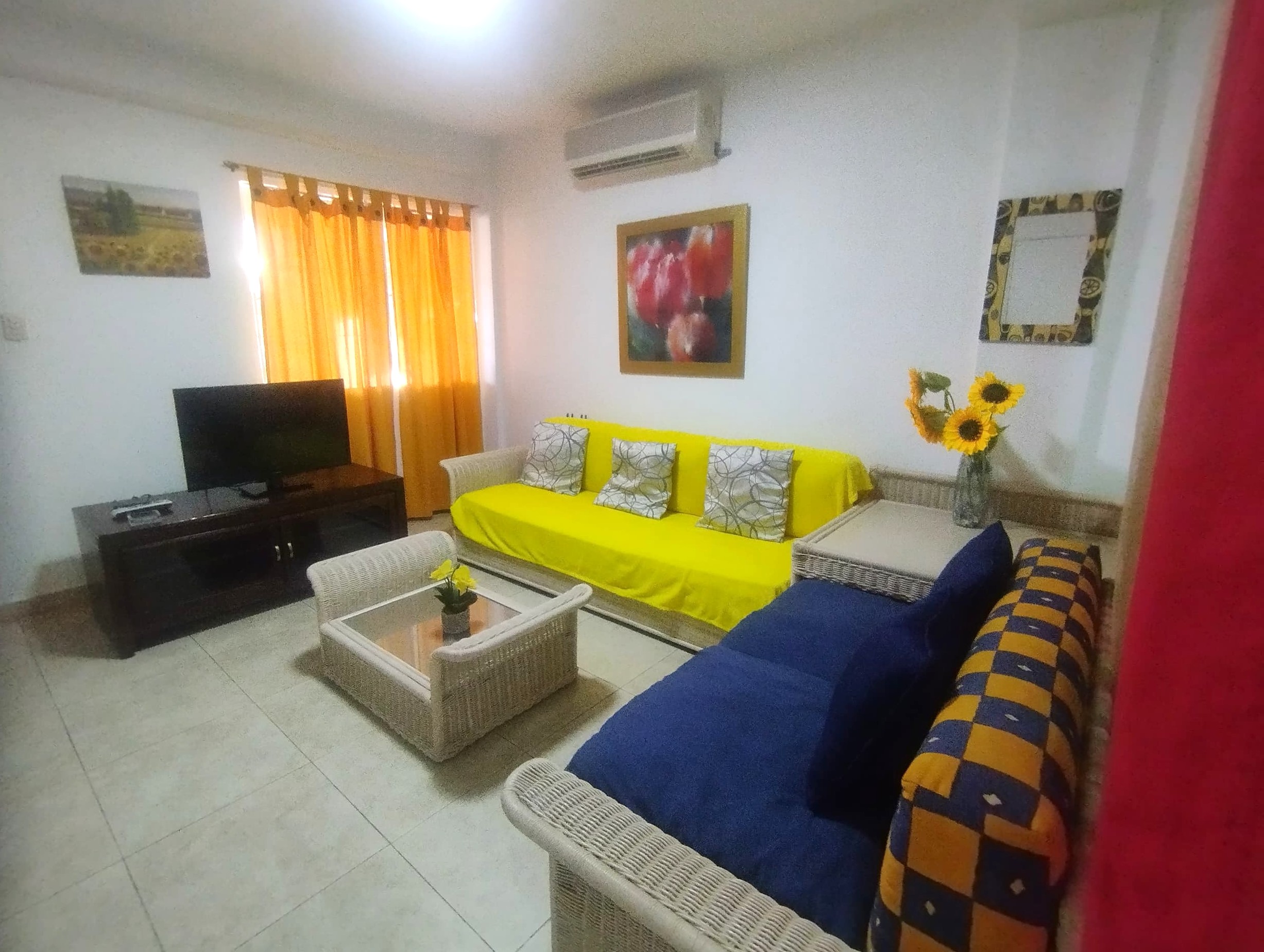 TOWN HOUSE EN VENTA SECTOR LOS ROBLES