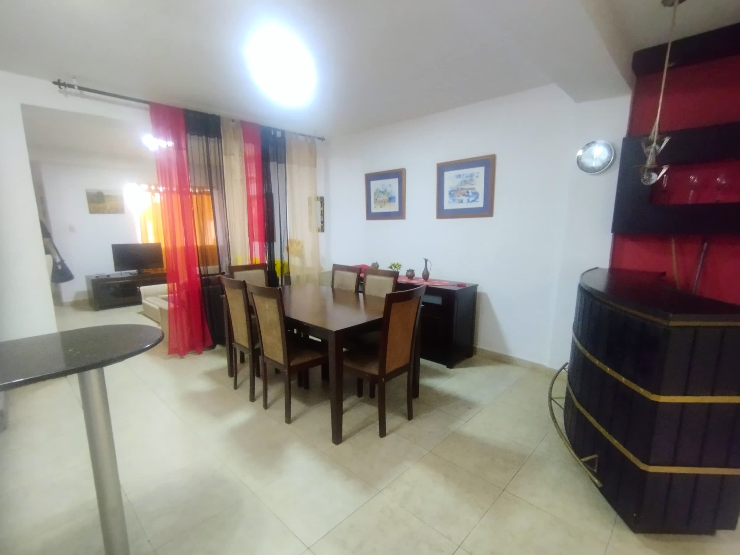TOWN HOUSE EN VENTA SECTOR LOS ROBLES