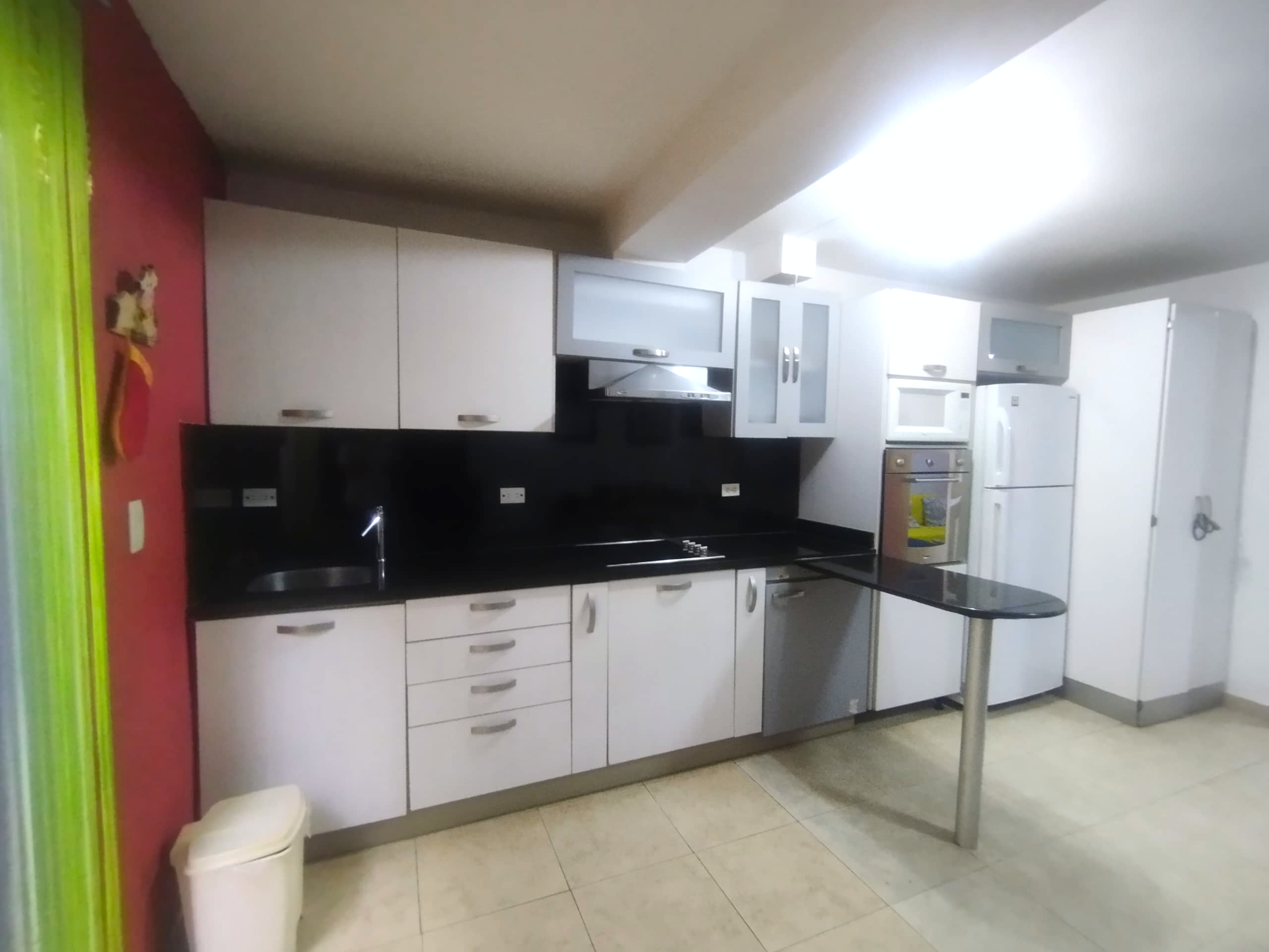 TOWN HOUSE EN VENTA SECTOR LOS ROBLES