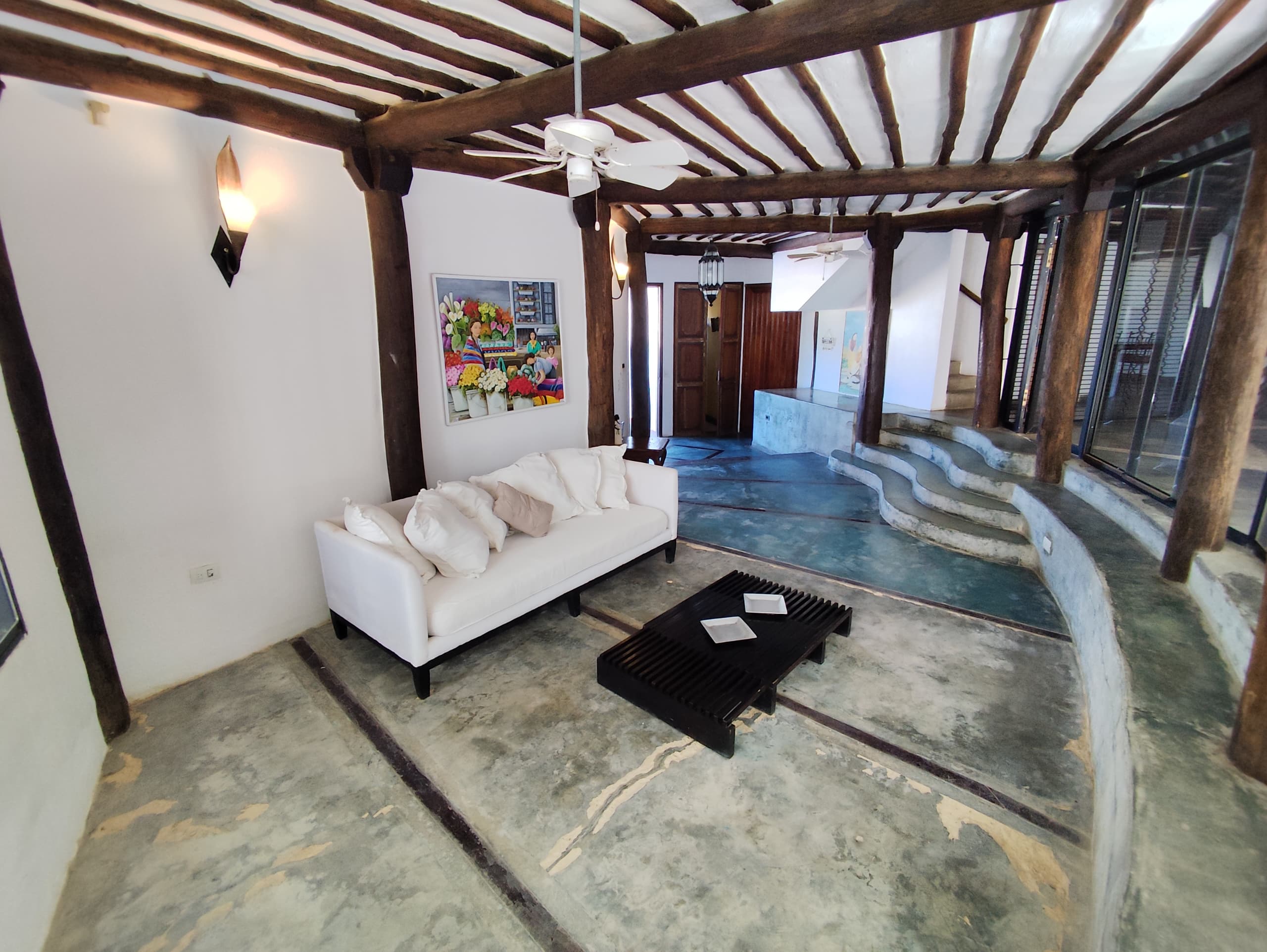 CASA EN PARAISO I, EN VENTA